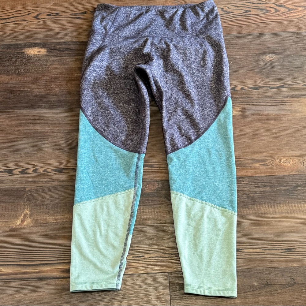 Old Navy Active Capris